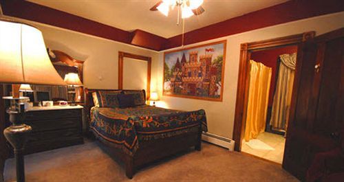 The Lion And The Rose Bed & Breakfast Whitefield Esterno foto